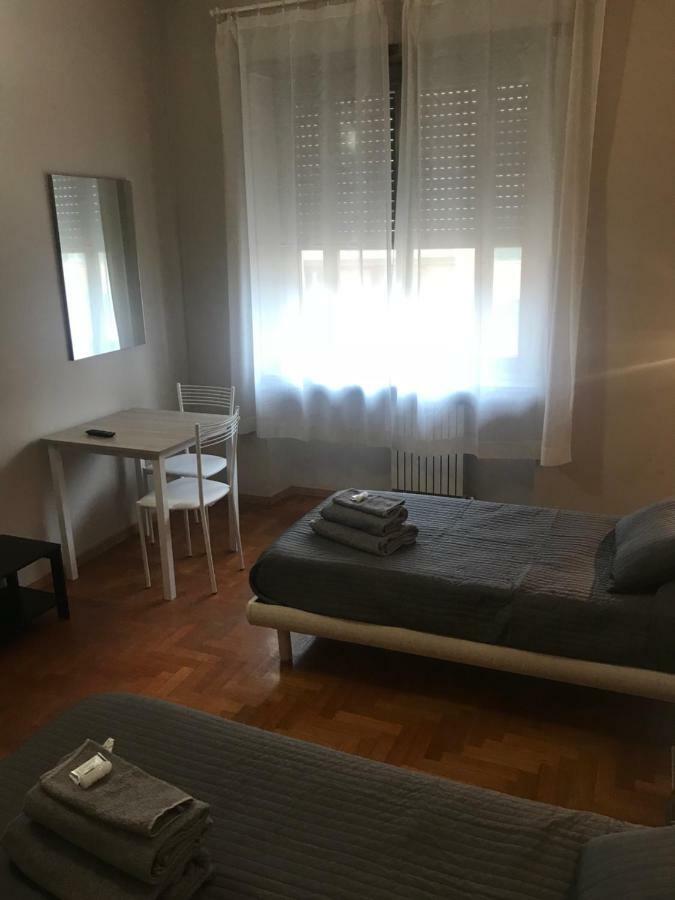 Room 14 Roma Esterno foto