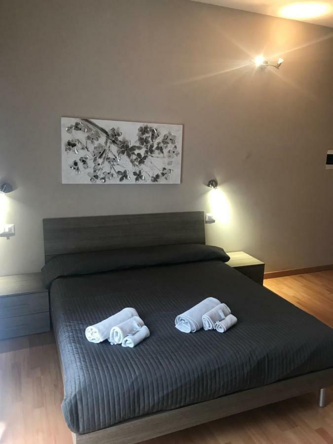 Room 14 Roma Esterno foto